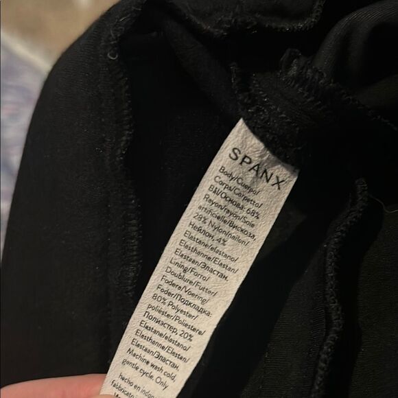 SPANX Black Straight Leg Pants large B - Picture 3 of 6